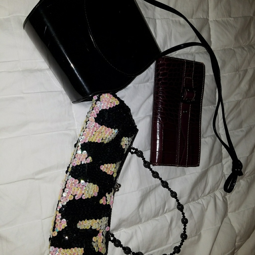 2 evening bags and wallet